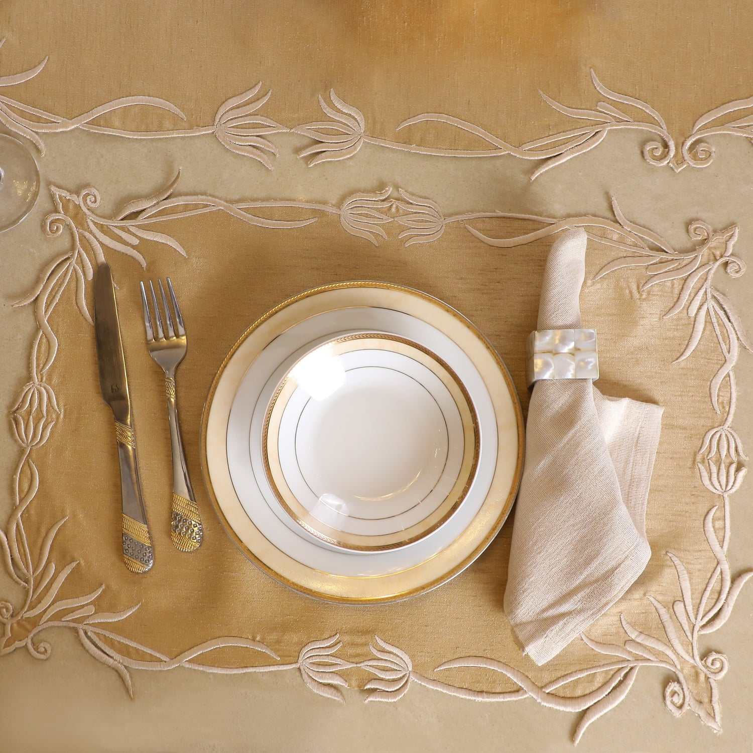 Raya Placemats - Set of 2